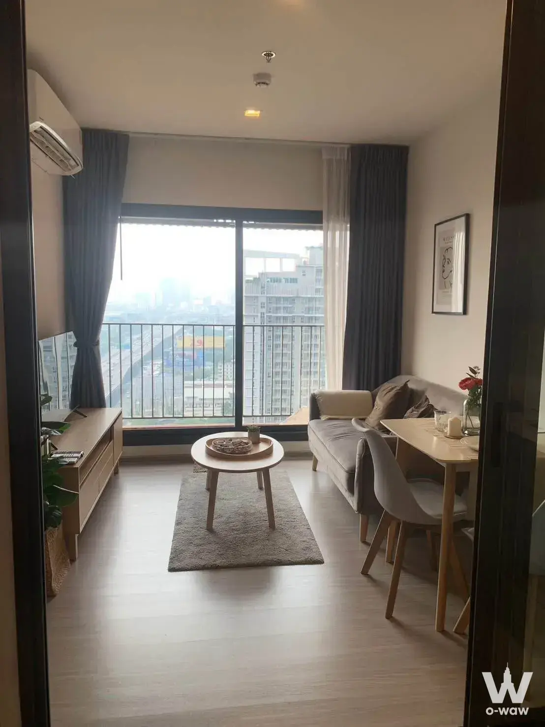 Condo with 1 bedroom for rent at Life Asoke Hype — photo 1 of 5