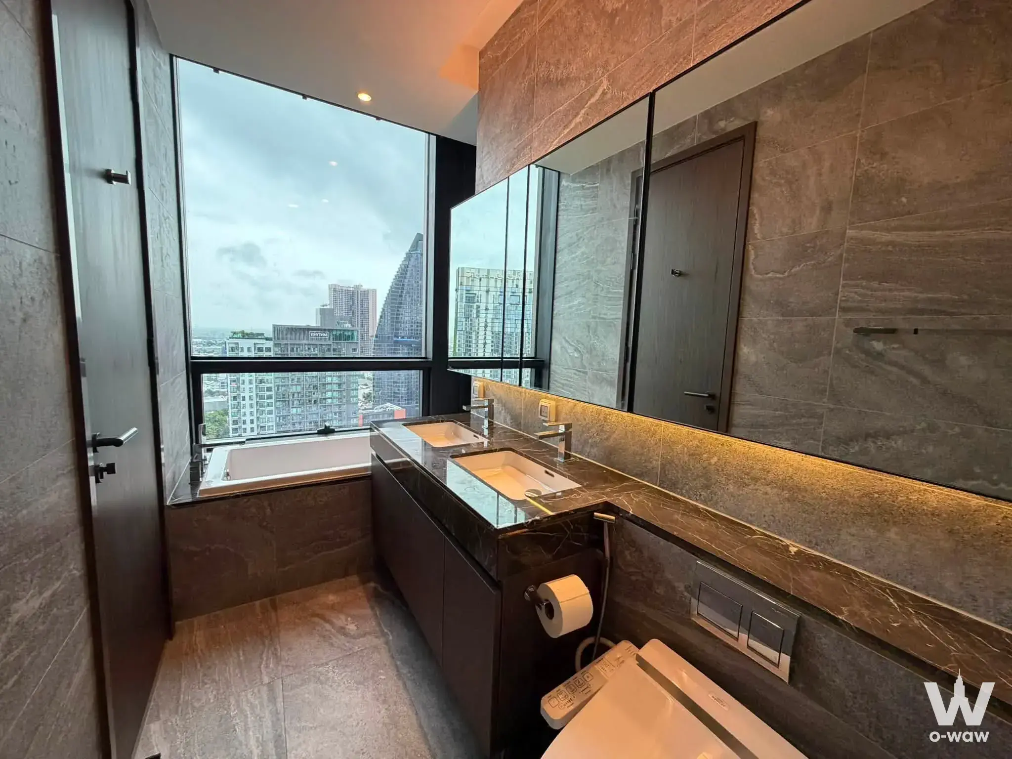 Condo with 2 bedrooms for rent at THE ESSE Sukhumvit 36 ดิ เอส สุขุมวิท 36 — photo 5 of 5