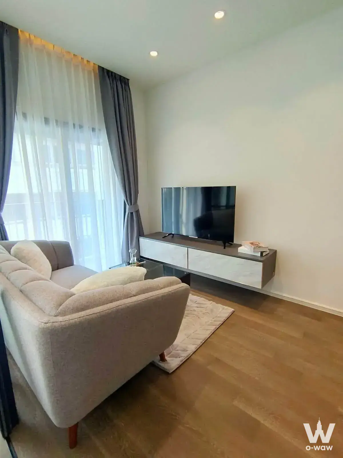 Condo with 1 bedroom for rent at MUNIQ Sukhumvit 23 — photo 2 of 5