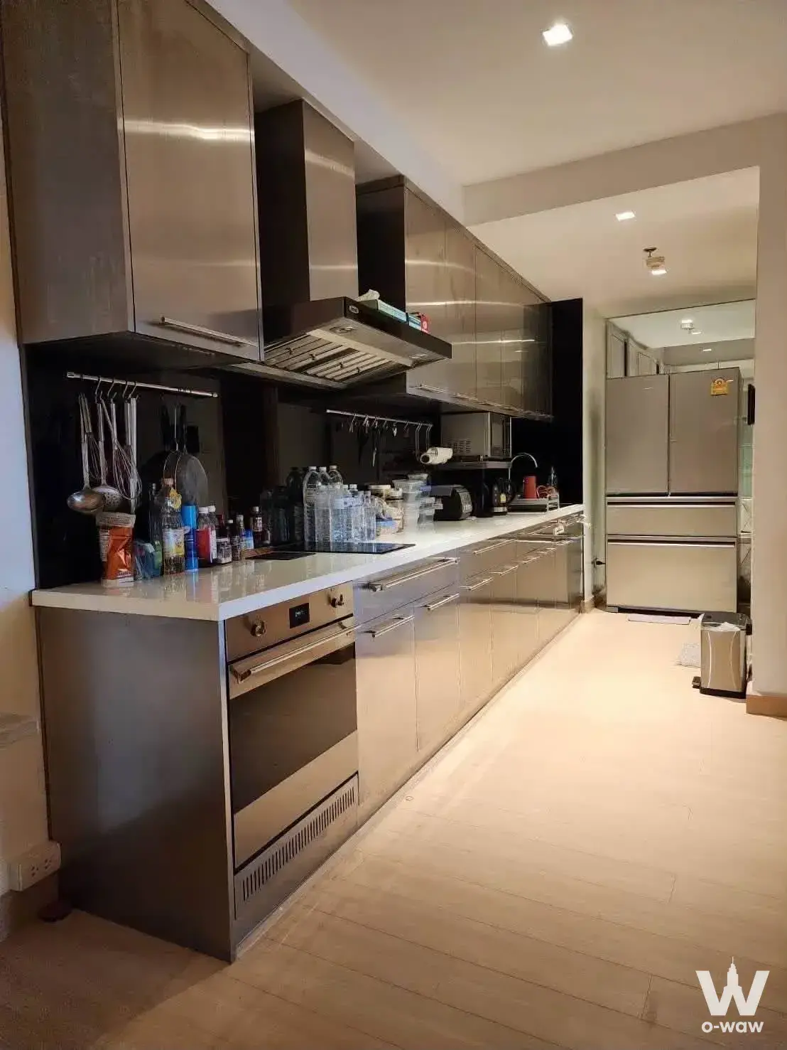 Condo with 3 bedrooms for rent at Supalai Prima Riva — photo 4 of 5