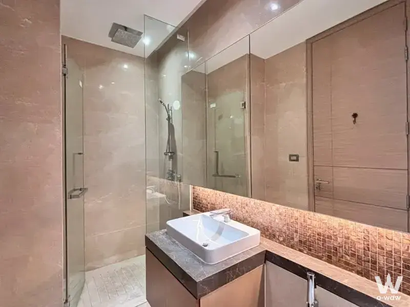 Condo with 1 bedroom for rent at Magnolias Ratchadamri Boulevard — photo 1 of 5