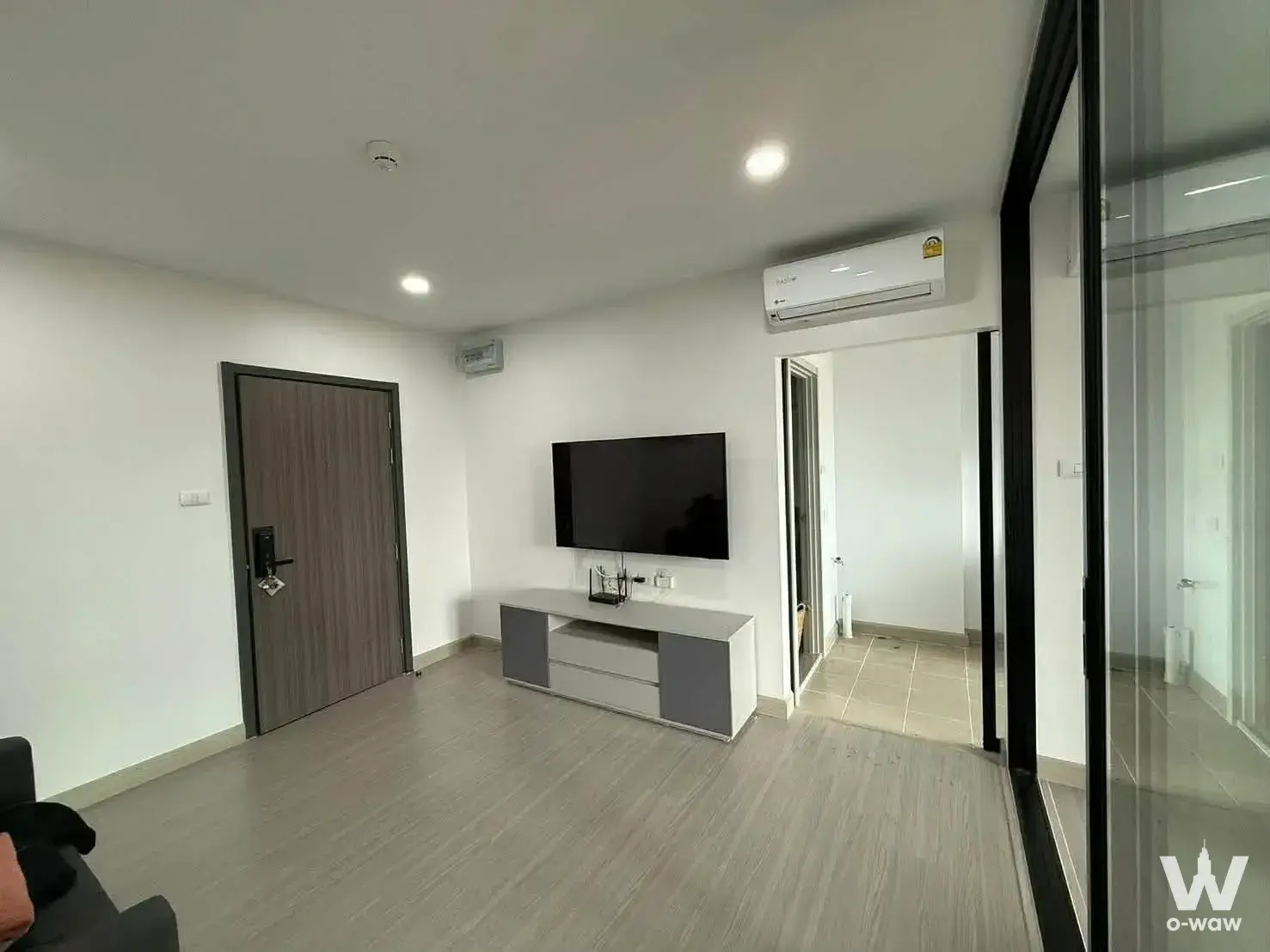 Condo with 1 bedroom for sale at Sukhumvit City Resort — photo 3 of 5