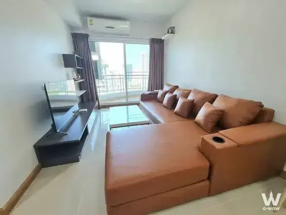 Condo with 1 bedroom for rent at Wongwian Yai BTS Station, Bangkok, Thailand — photo 4 of 5