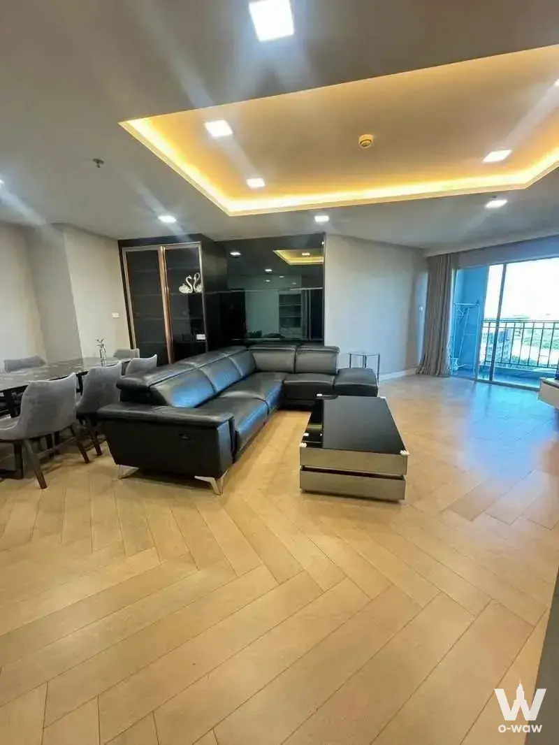 Condo with 3 bedrooms for rent at Belle Grand Rama 9 — photo 1 of 5