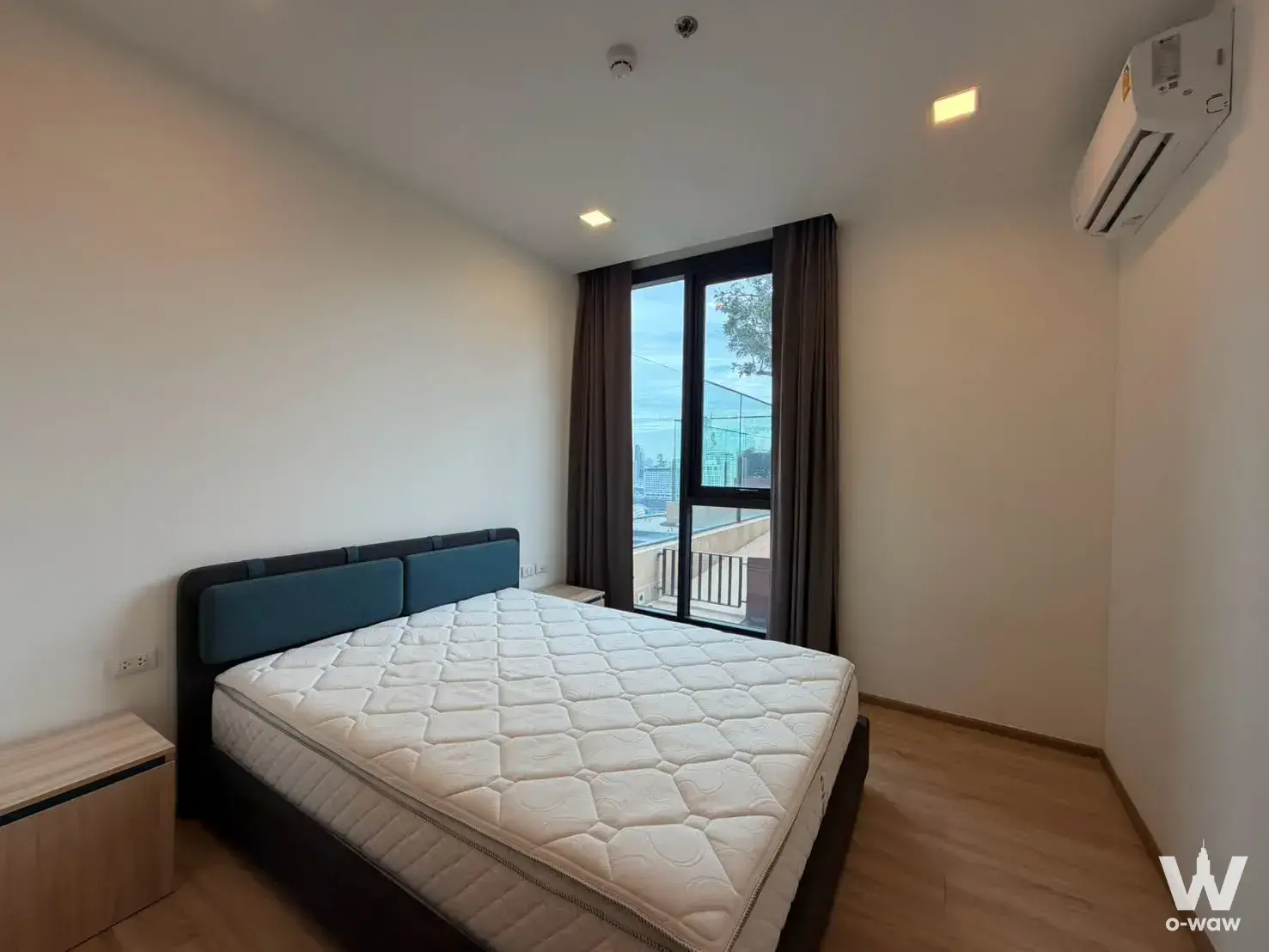 Condo with 2 bedrooms for rent at XT Phayathai — photo 2 of 5