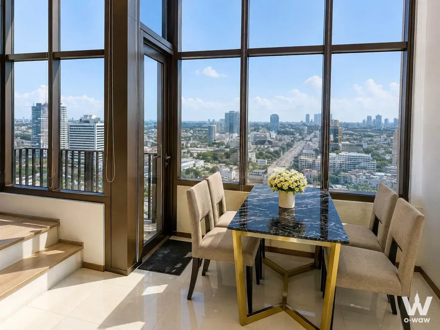 Condo with 1 bedroom for rent at The Emporio Place — photo 2 of 4