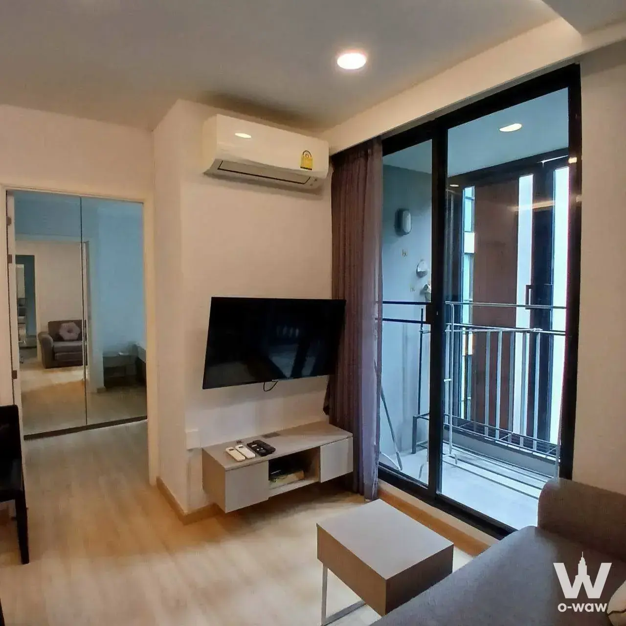 Condo with 2 bedrooms for rent at VTARA SUKHUMVIT 36 CONDOMINIUM — photo 2 of 5