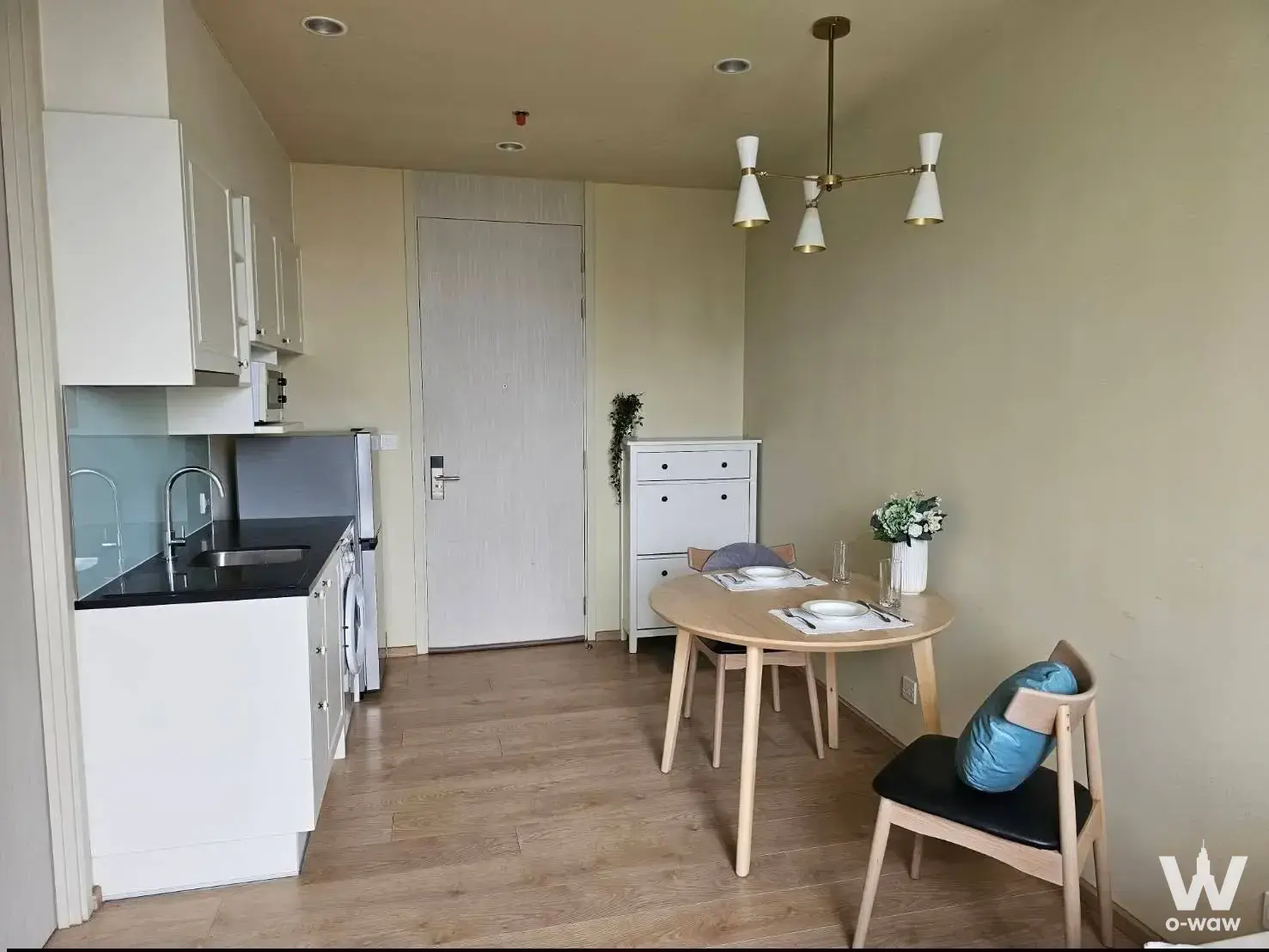 Condo with 1 bedroom for rent at โนเบิล รีโคล - Noble Recole — photo 4 of 5