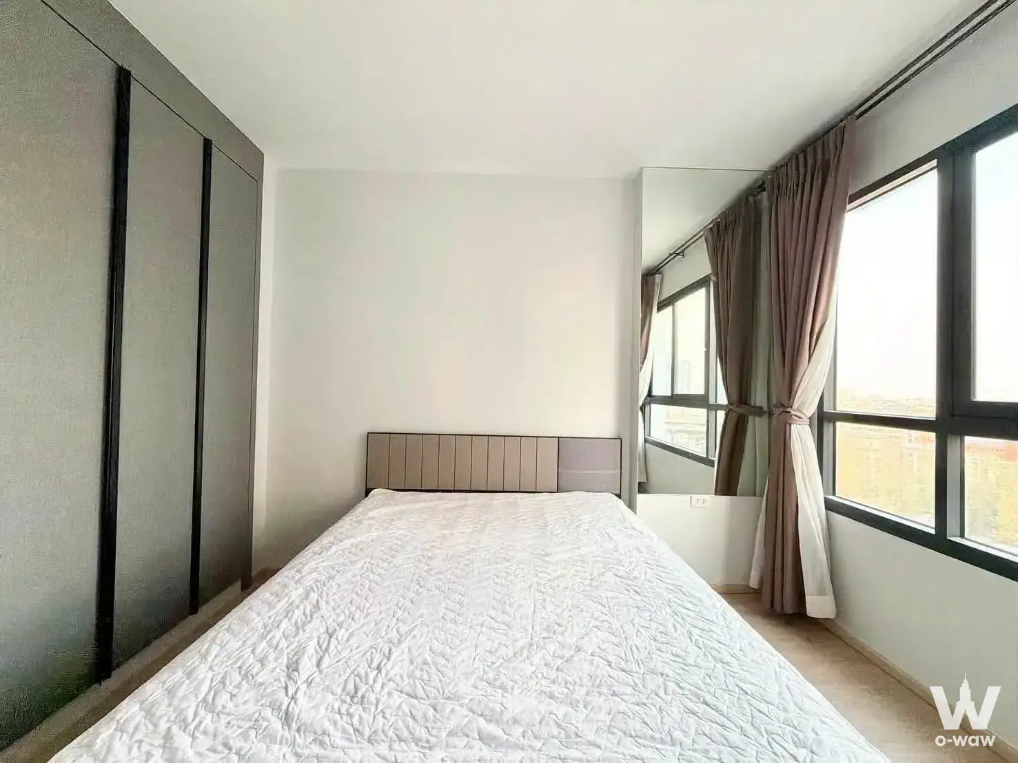 Condo with 1 bedroom for rent at Ideo New Rama 9 — photo 2 of 5