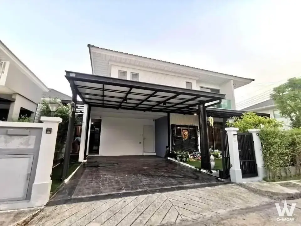 House with 4 bedrooms for rent at Perfect Place Sukhumvit 77-Suvarnabhumi — photo 1 of 4