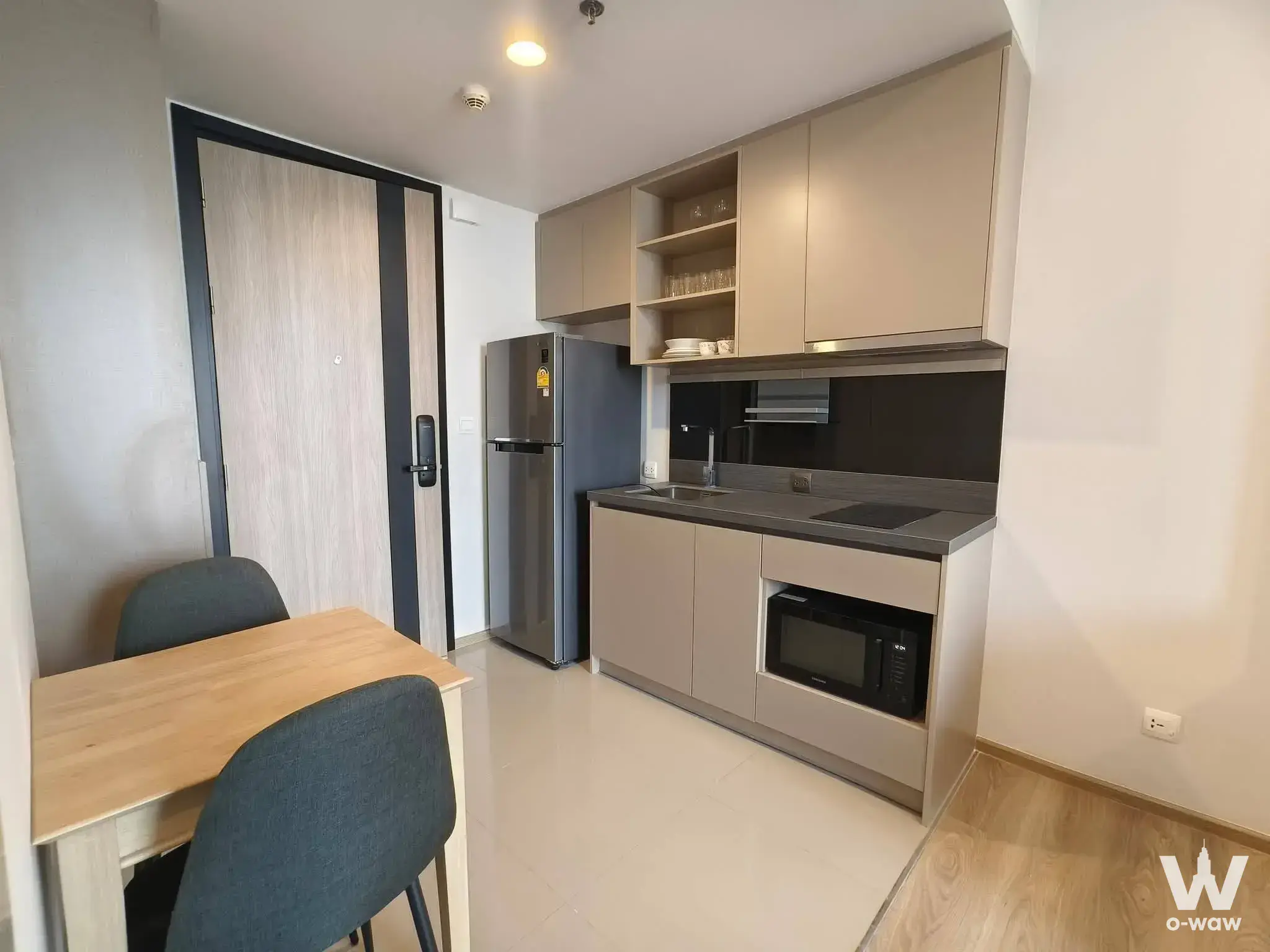 Condo with 1 bedroom for rent at Oka Haus — photo 3 of 5