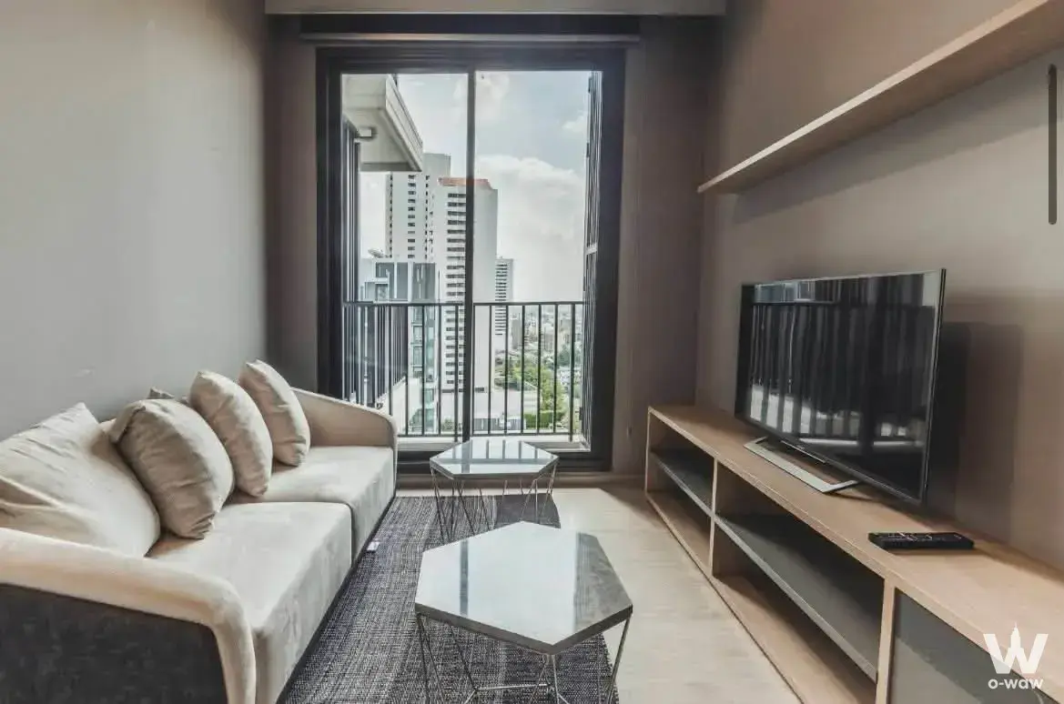 Condo with 1 bedroom for rent at M Thonglor 10 — photo 1 of 5