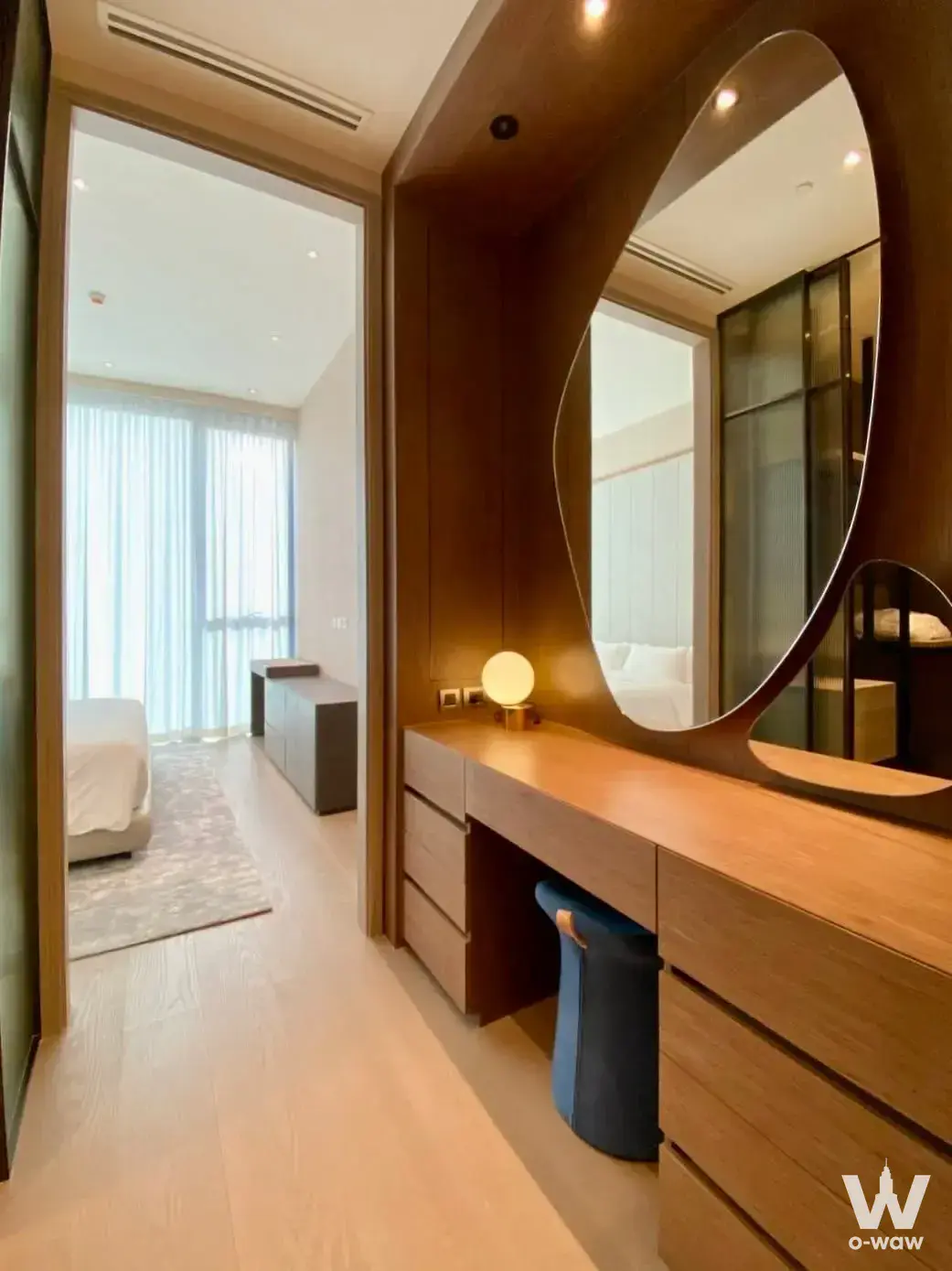 Condo with 1 bedroom for rent at SCOPE Langsuan — photo 2 of 4
