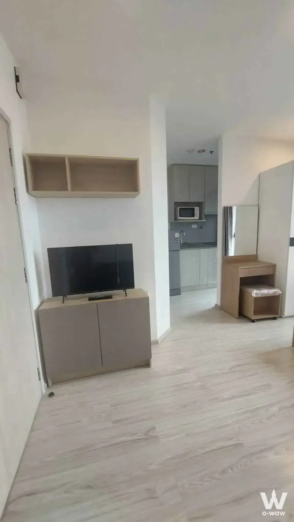 Commercial with 1 bedroom for rent at Ideo Mobi Sukhumvit Eastgate — photo 1 of 5