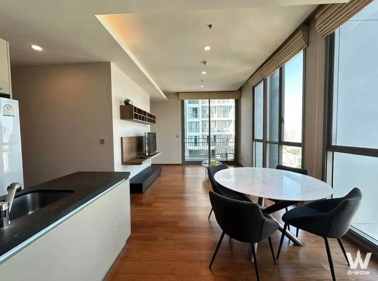 Condo with 2 bedrooms for rent at Quattro by Sansiri — photo 2 of 5