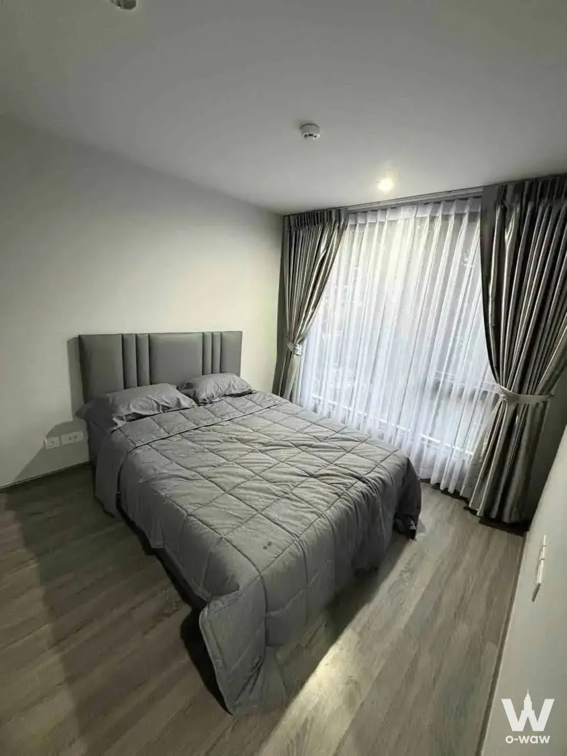 Condo with 1 bedroom for rent at Ideo Mobi Sukhumvit 40 — photo 3 of 5