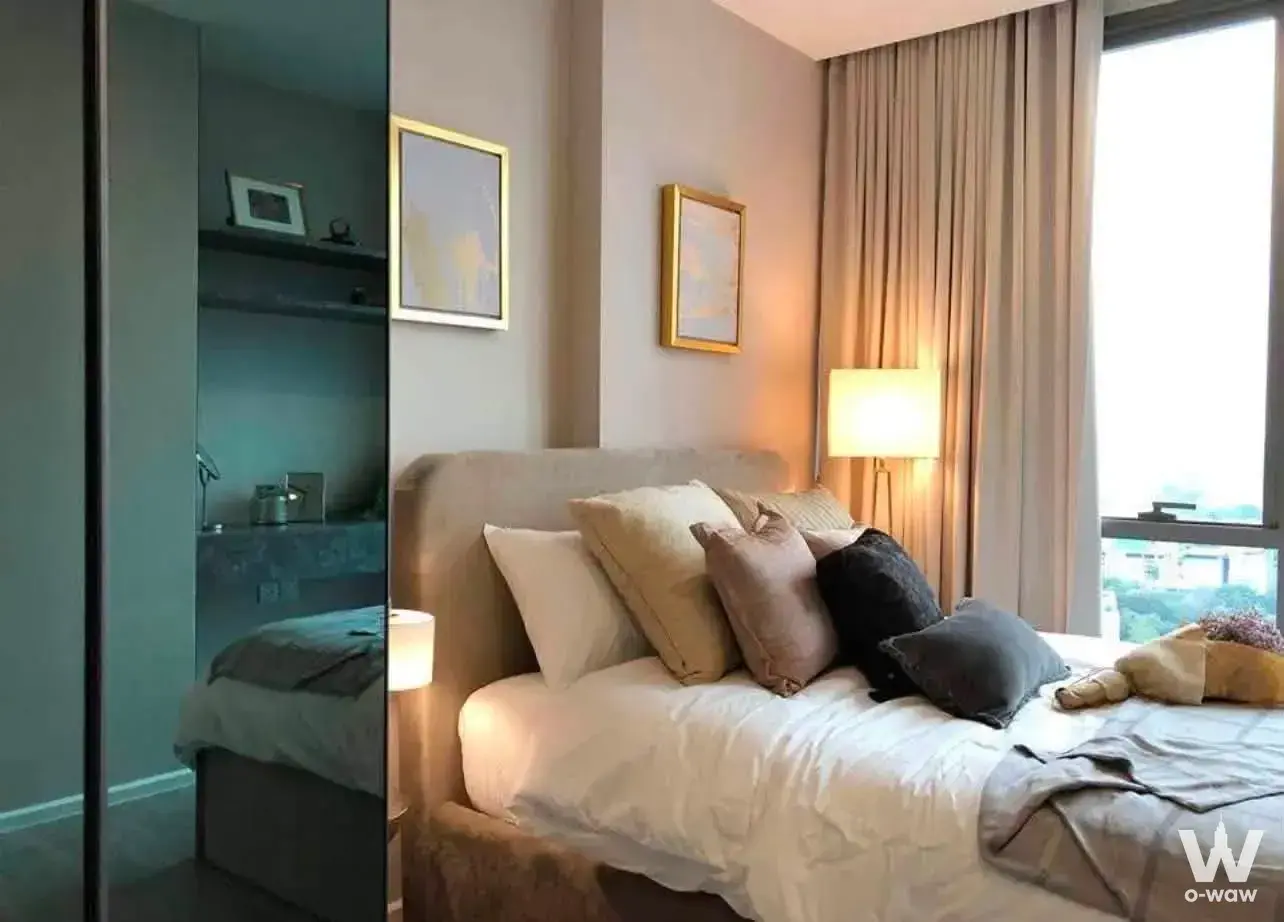 Condo with 1 bedroom for rent at The Room Sukhumvit 69 — photo 1 of 6