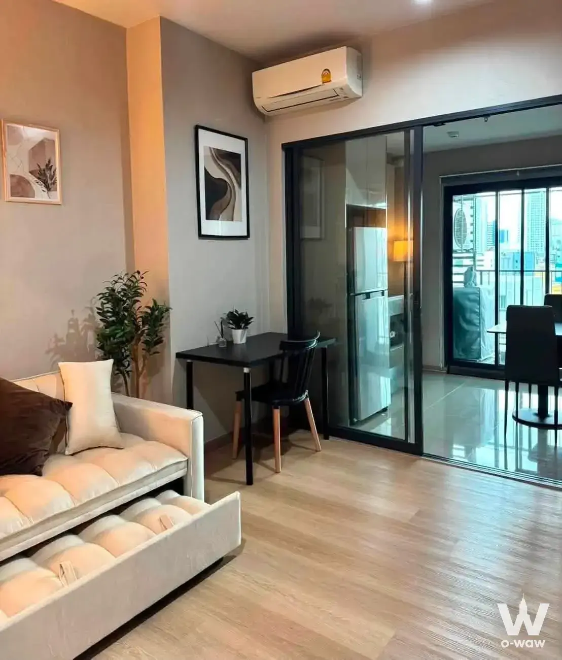 Condo with 1 bedroom for rent at IDEO Rama 9 - Asoke — photo 1 of 5