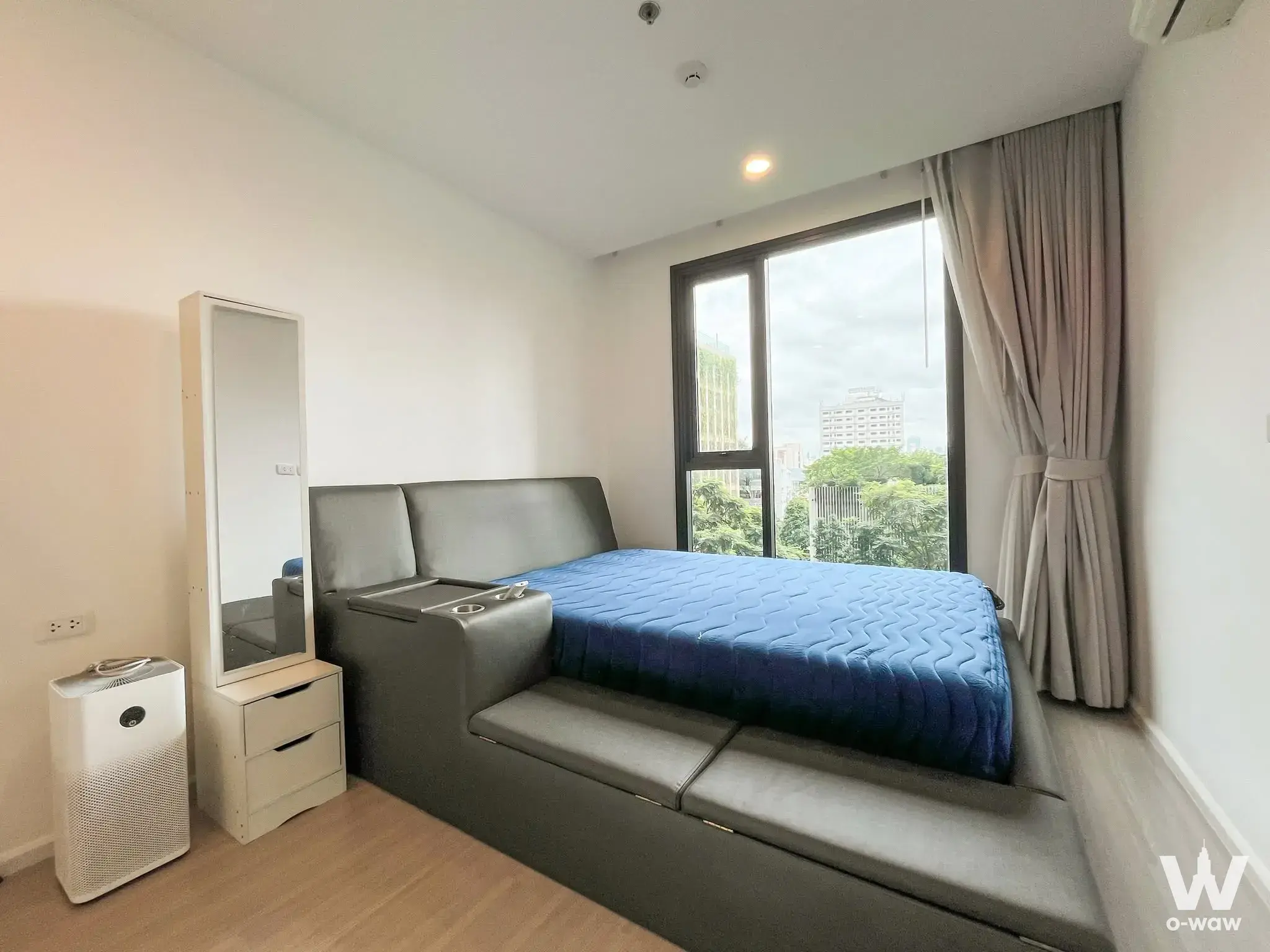 Condo with 1 bedroom for rent at DENIM Jatujak — photo 1 of 4