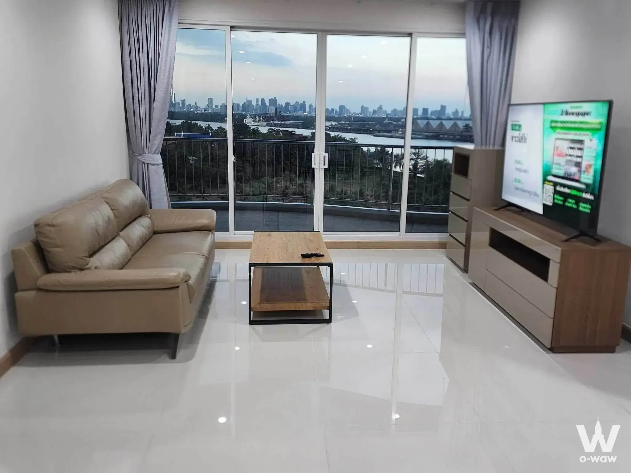 Condo with 2 bedrooms for rent at Near BTS Chong Nonsri Station and BRT Wat Dan Station, close to Chao Phraya River, Central Rama 3, and Terminal 21 Rama 3 — photo 5 of 7