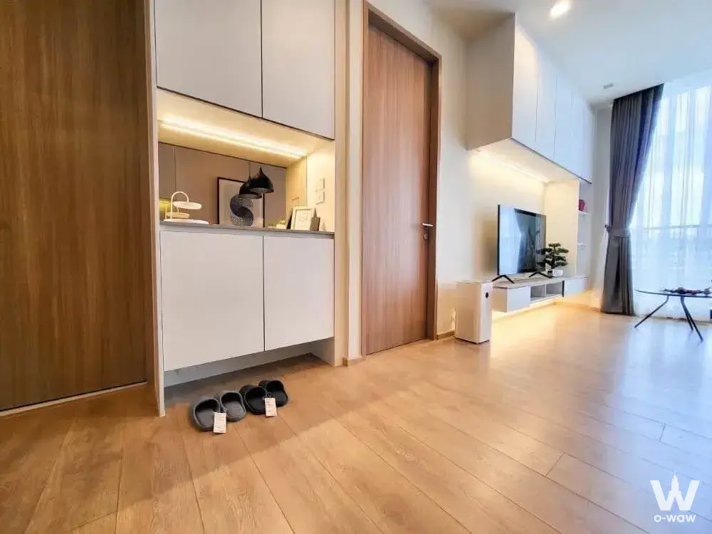 Condo with 1 bedroom for rent at Noble Around Sukhumvit 33 — photo 3 of 5