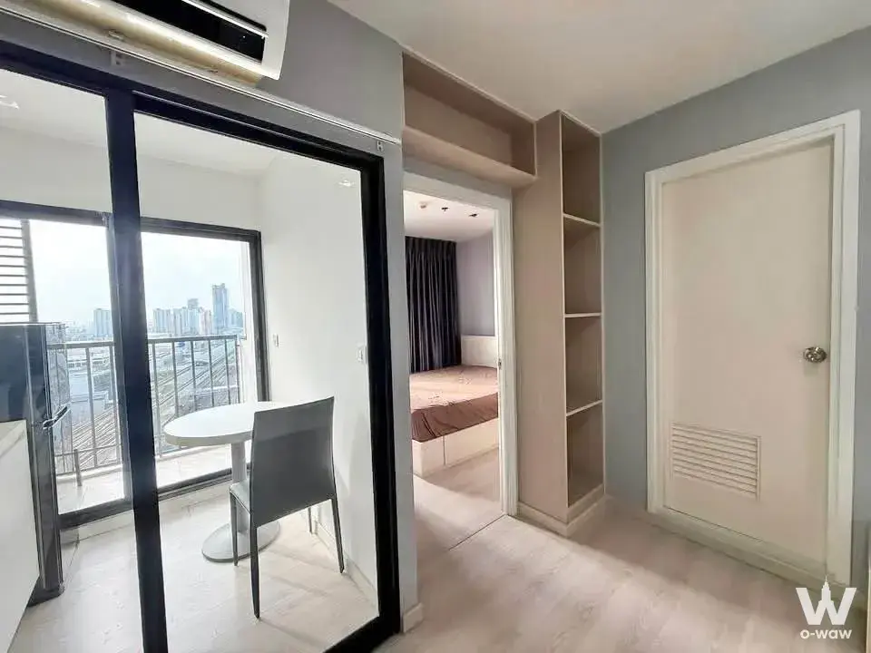 Condo with 1 bedroom for rent at Skyline Rattanathibet Condominium — photo 2 of 5