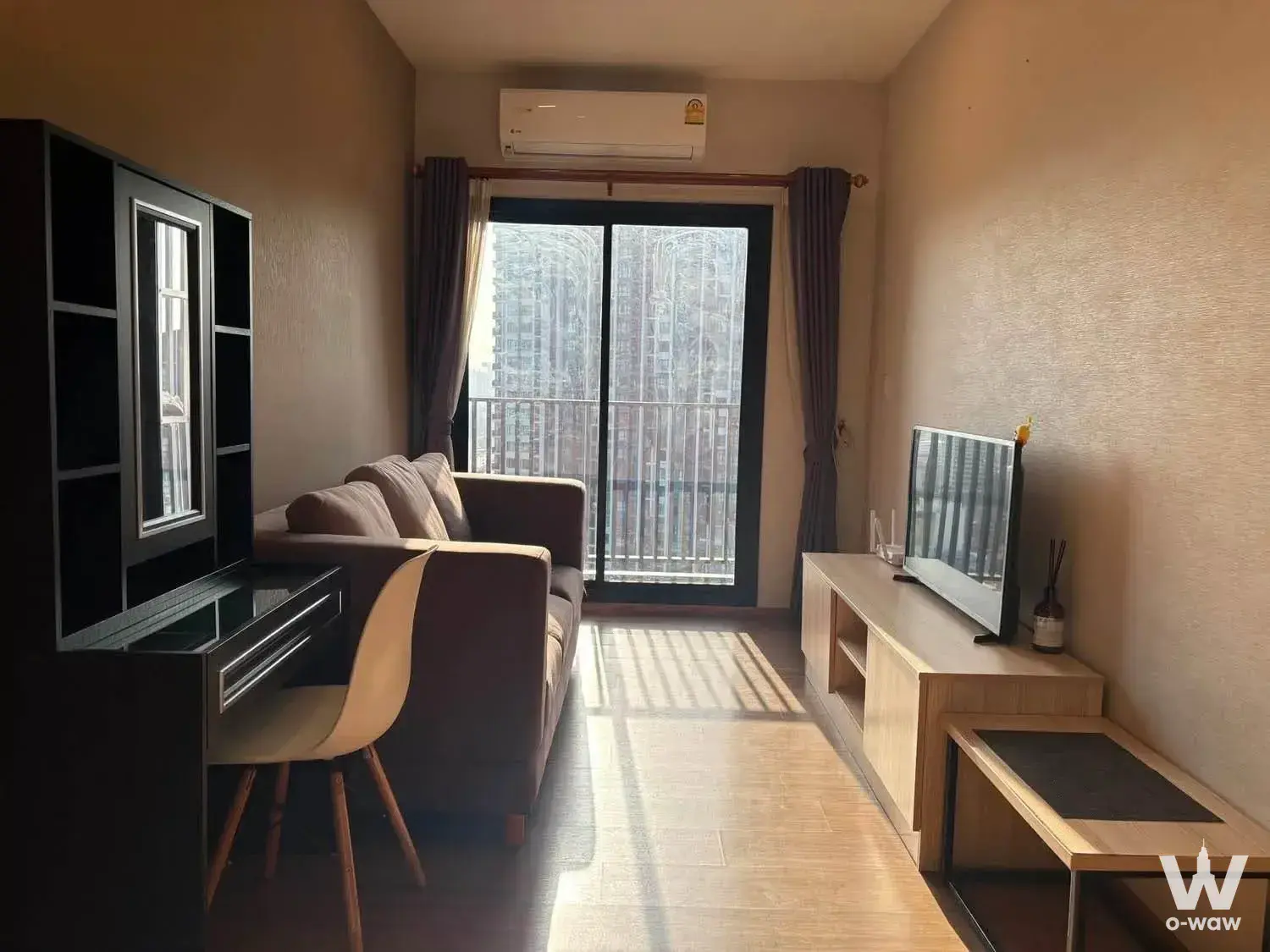 Condo with 2 bedrooms for rent at Metris Rama 9-Ramkumhang — photo 1 of 5