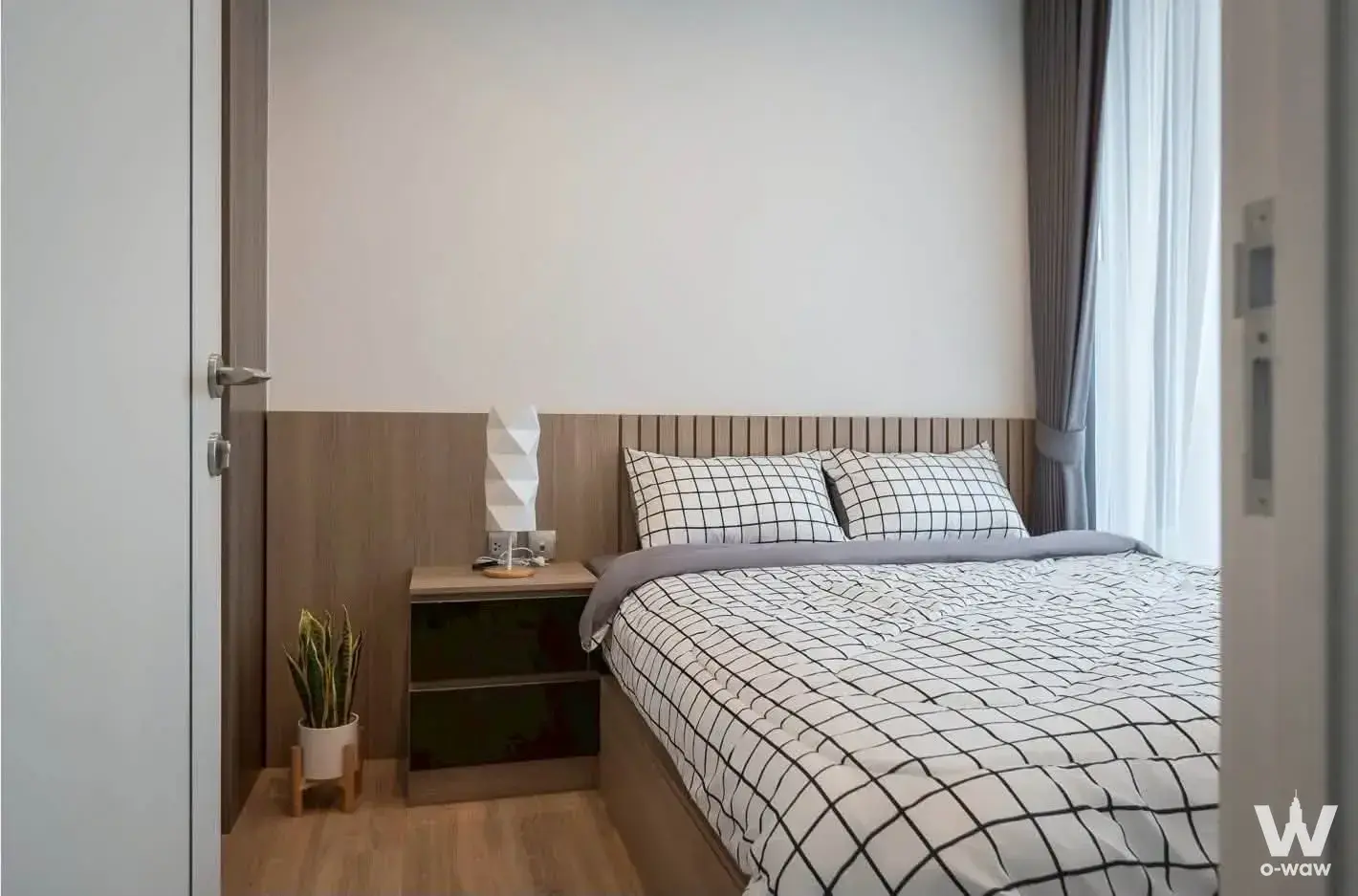 Condo with 1 bedroom for rent at THE LINE Phahon-Pradipat — photo 3 of 5
