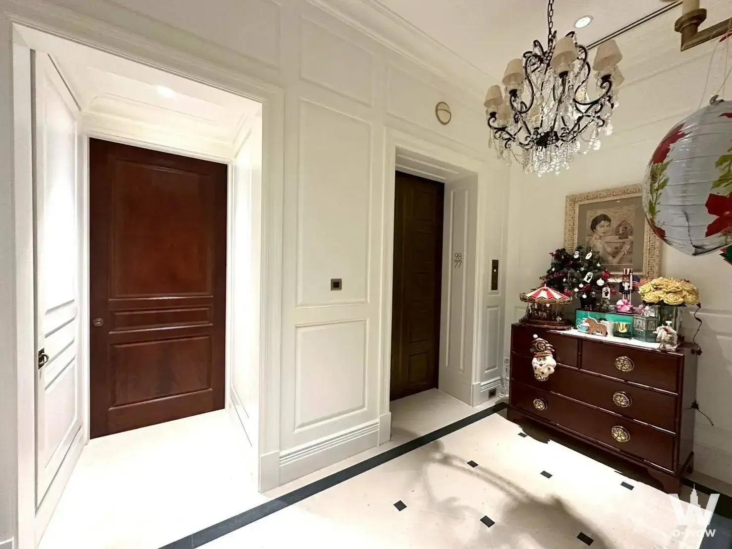 Condo with 2 bedrooms for sale at 98 Wireless — photo 3 of 5