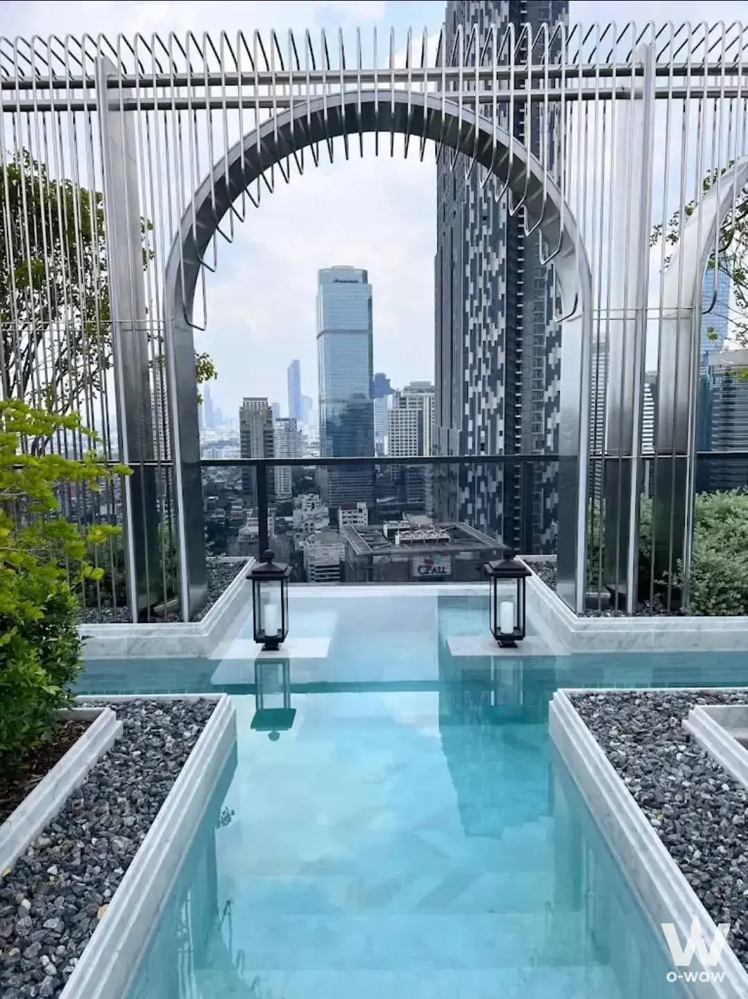 Condo with 2 bedrooms for rent at The Reserve Sathorn — photo 1 of 3