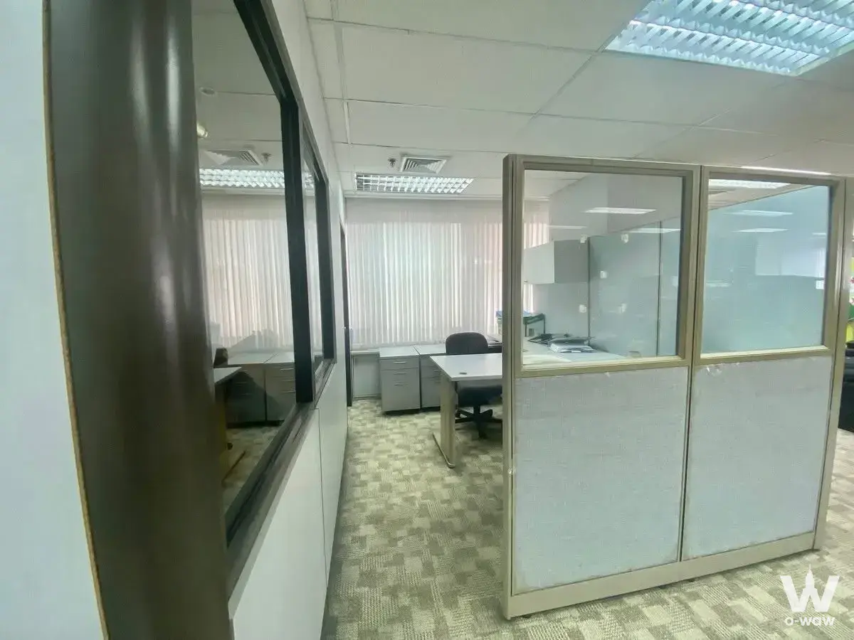 Commercial for rent at Ocean Tower 1 — photo 2 of 5