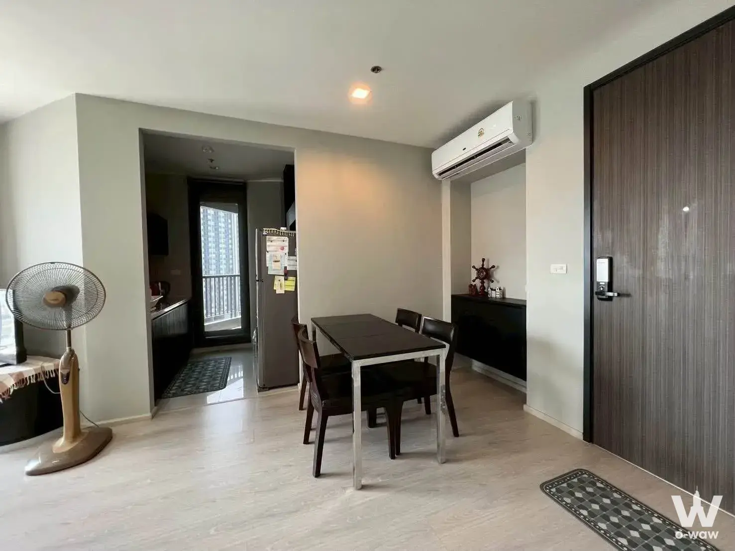 Condo with 2 bedrooms for sale at RHYTHM Sukhumvit 44/1 — photo 4 of 5