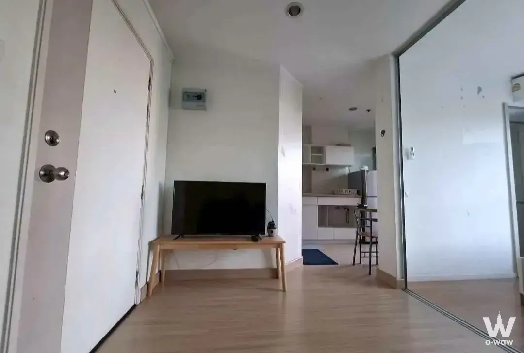 Condo with 1 bedroom for rent at Lumpini Ville Sukhumvit 77-2 — photo 2 of 5
