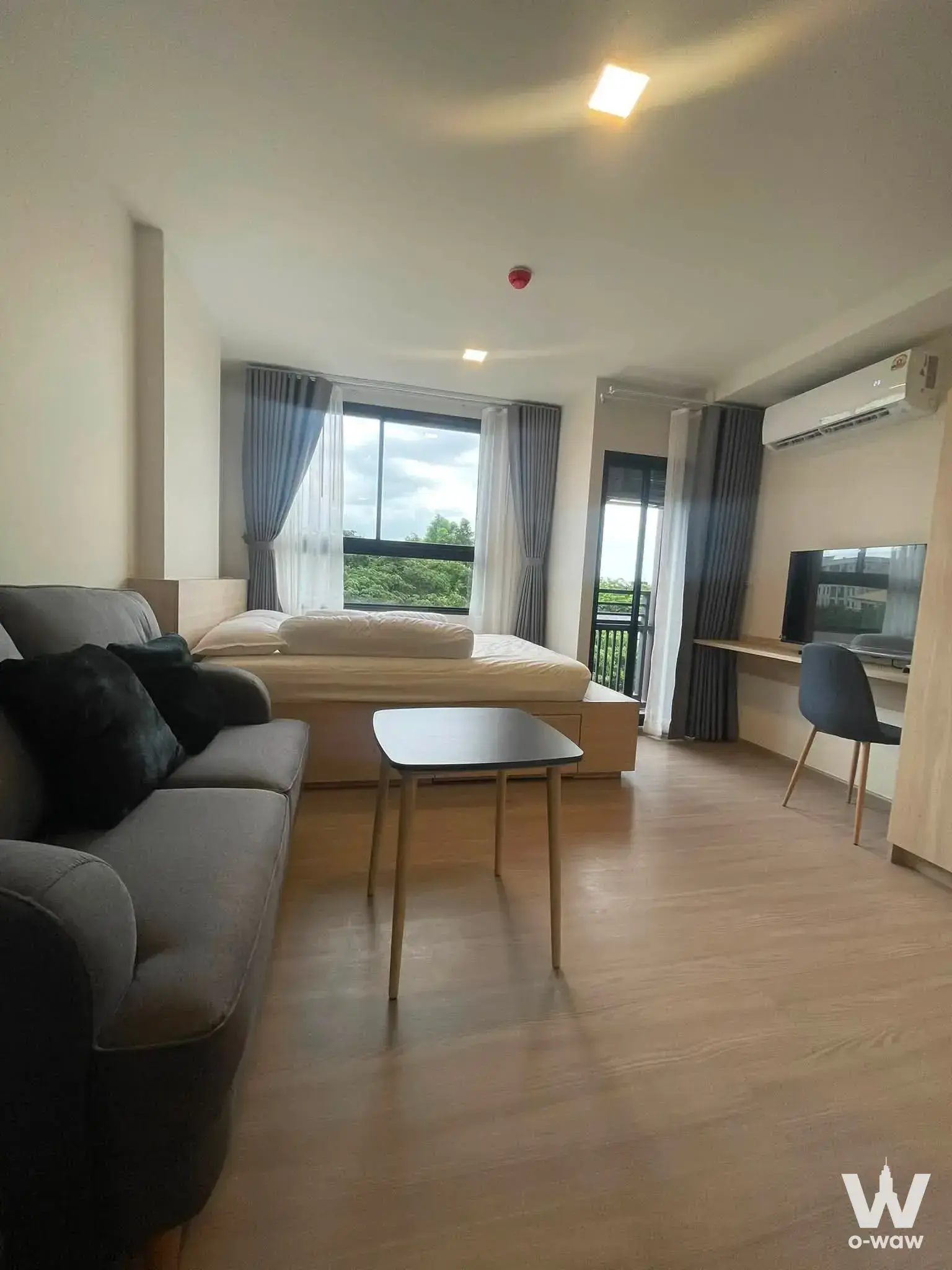 Condo with 1 bedroom for rent at THE MUVE Sukhumvit 107 — photo 1 of 3