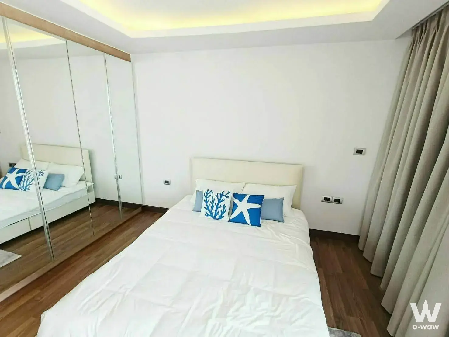Condo with 1 bedroom for rent at The Peak Towers — photo 2 of 4