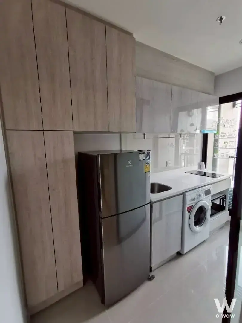 Condo with 1 bedroom for rent at Life Asoke — photo 5 of 6