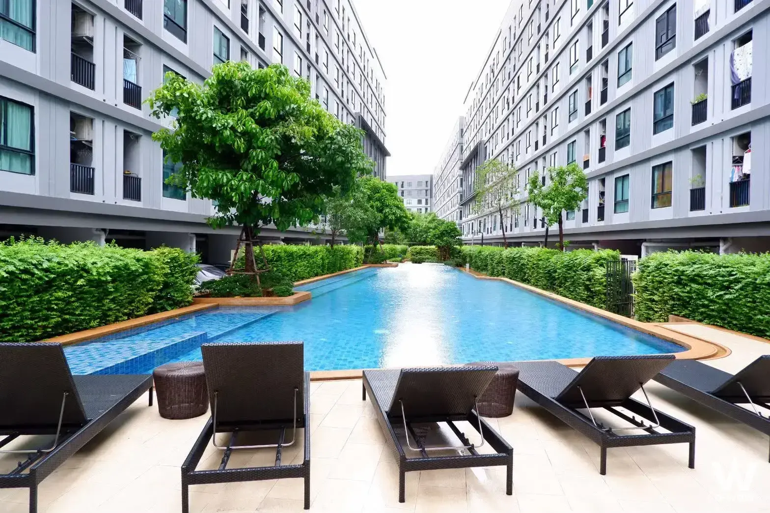 Seri Thai Road, between Soi 10-12, Min Buri area, Bangkok