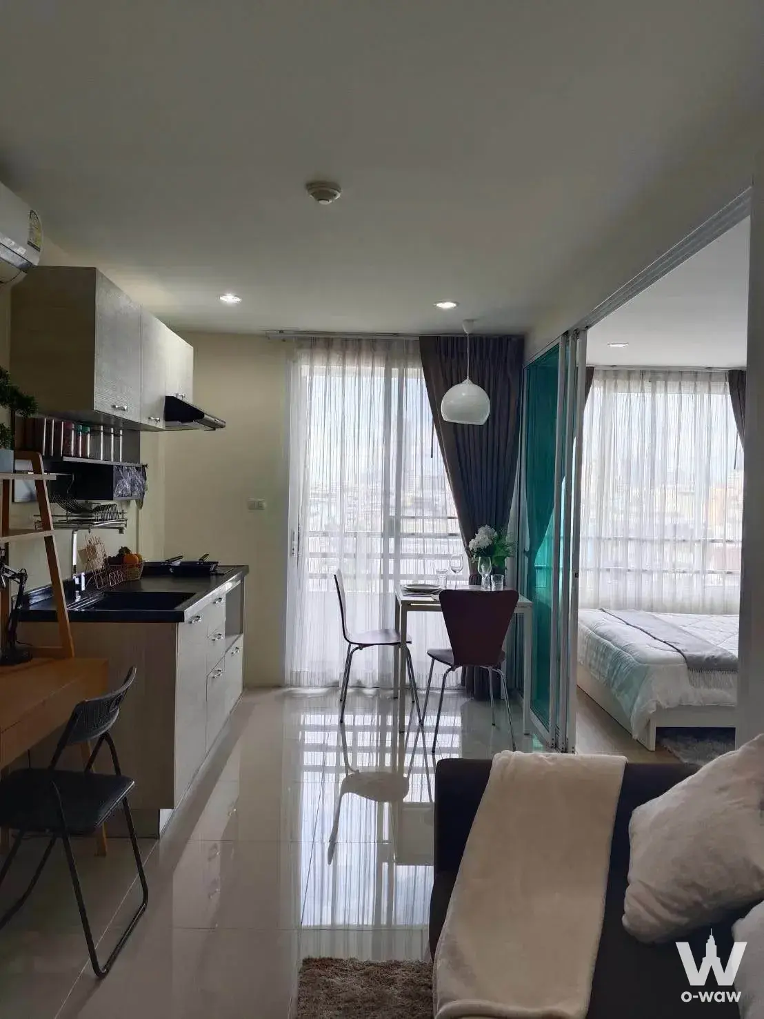 Soi Ratchadaphisek 3 (Chinese Embassy Soi), Din Daeng, Bangkok 10400, Thailand