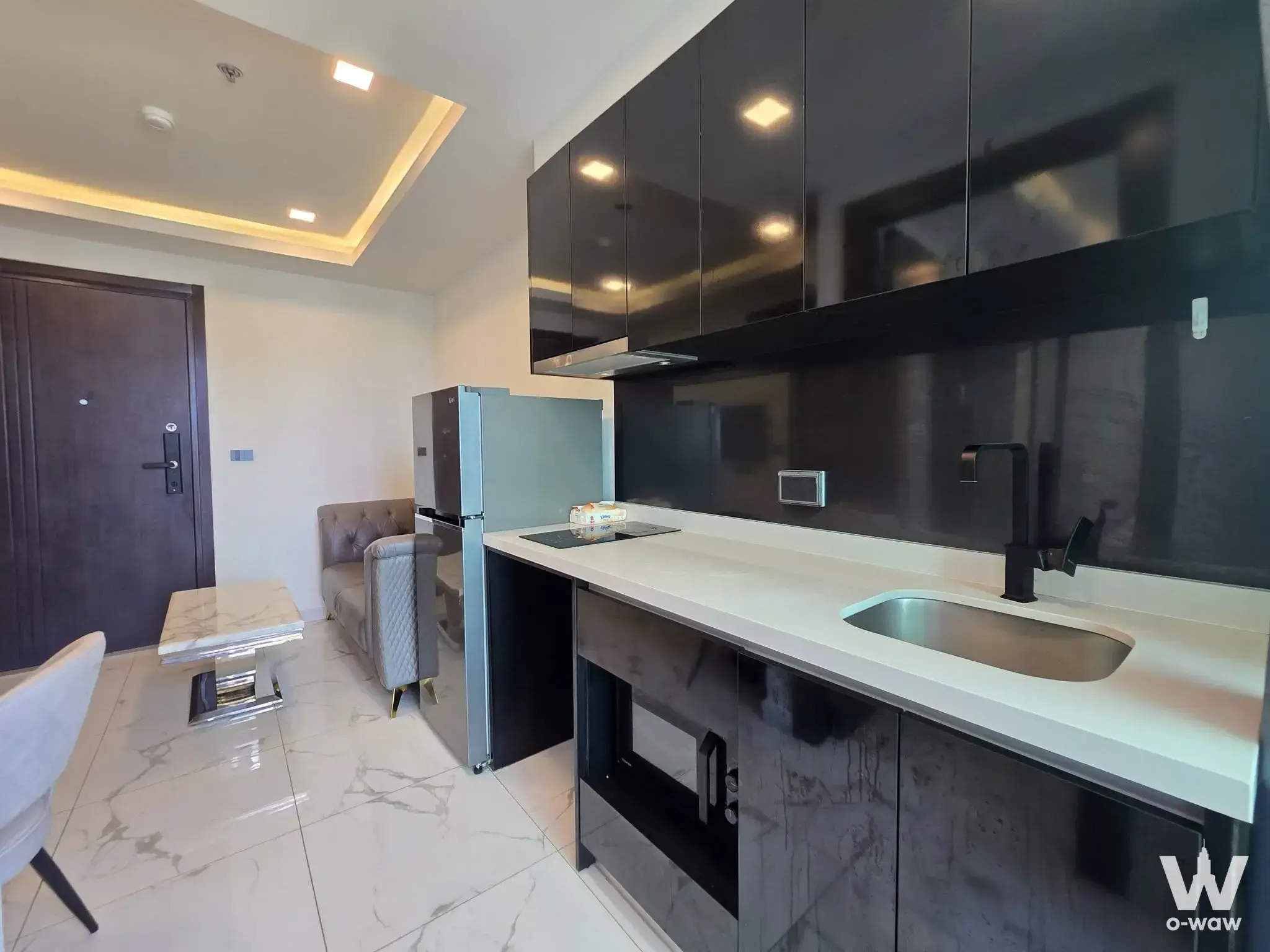 Condo with 1 bedroom for sale — photo 1 of 5