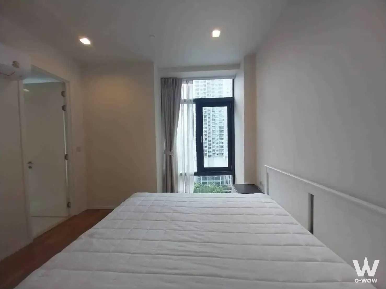 Condo with 2 bedrooms for rent at Circle Living Prototype — photo 5 of 5