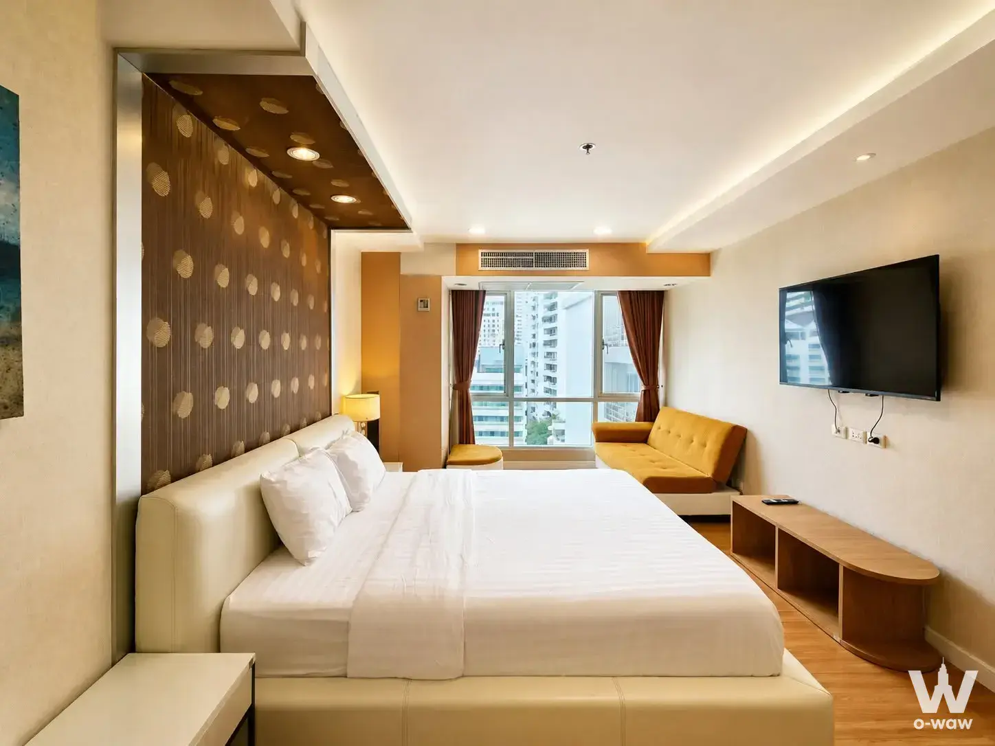 Condo with 1 bedroom for sale at The Trendy Condominium — photo 1 of 5