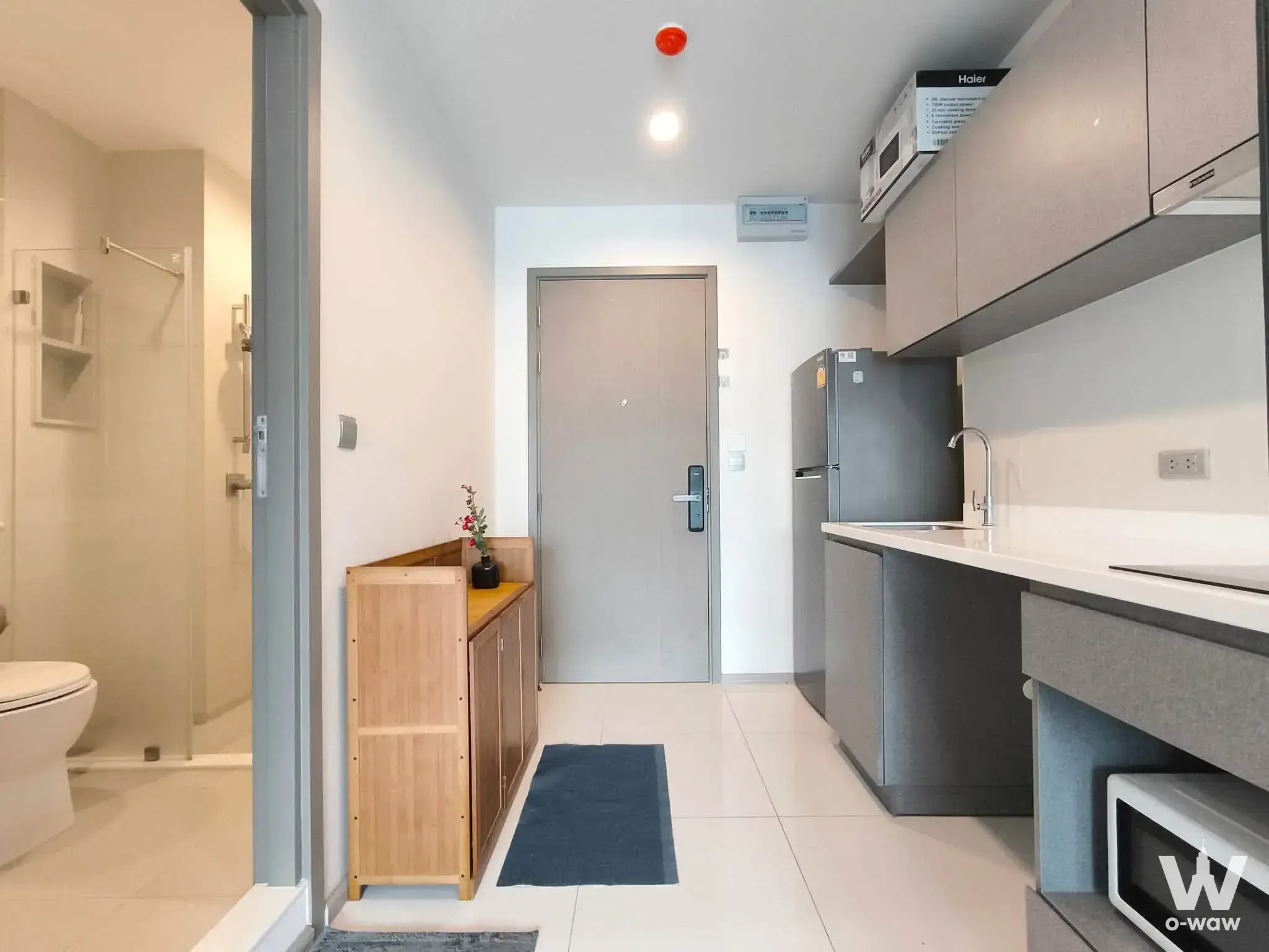 Condo with 1 bedroom for rent at Life Asoke Hype — photo 2 of 5