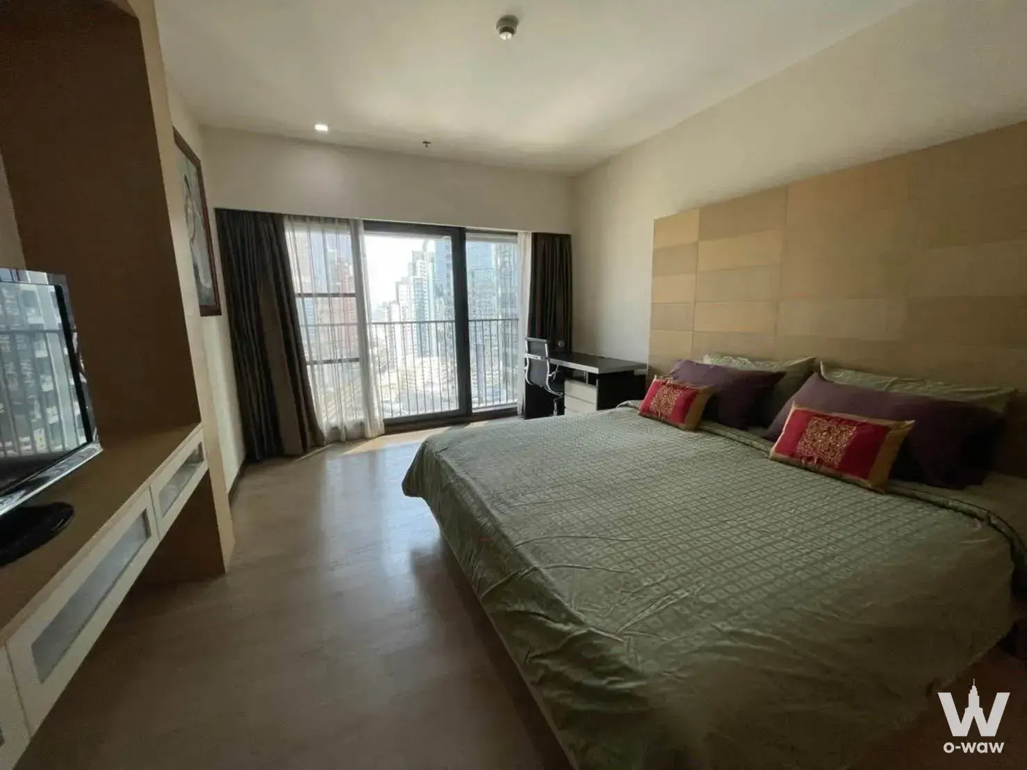 Condo with 2 bedrooms for sale at Noble Remix — photo 1 of 5