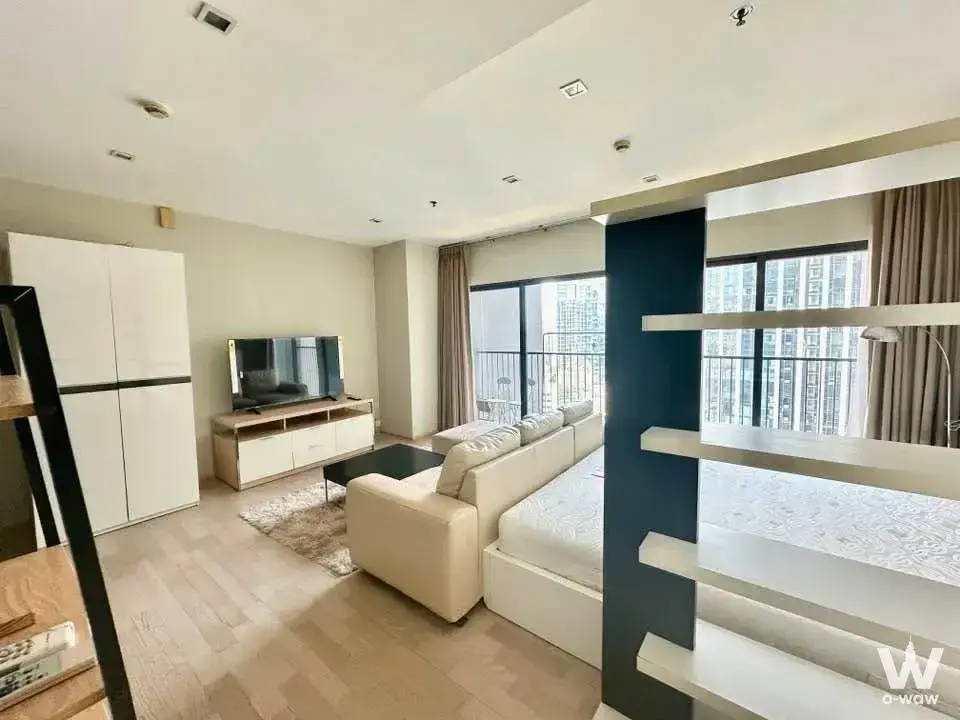 Condo with 1 bedroom for rent at Noble Remix — photo 3 of 4