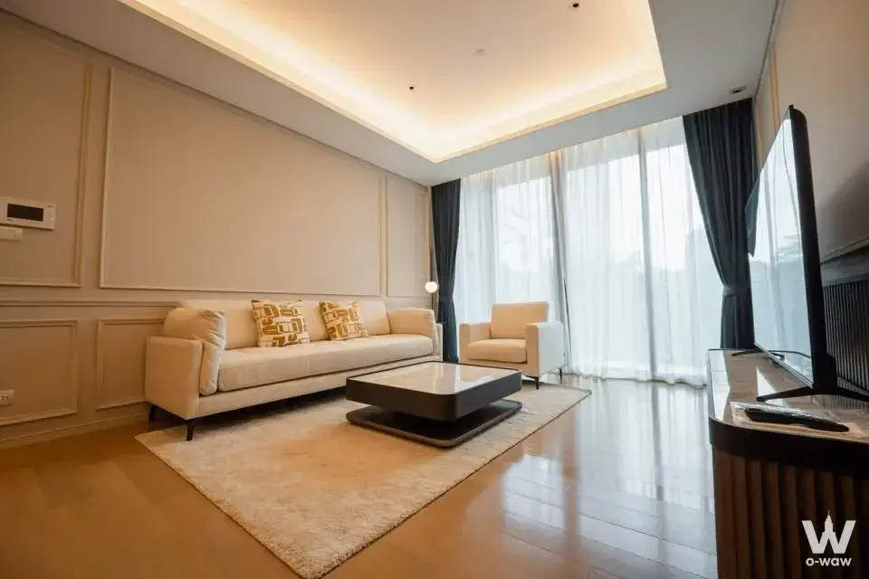 Condo with 2 bedrooms for rent at Baan Sindhorn (บ้านสินธร) — photo 2 of 5