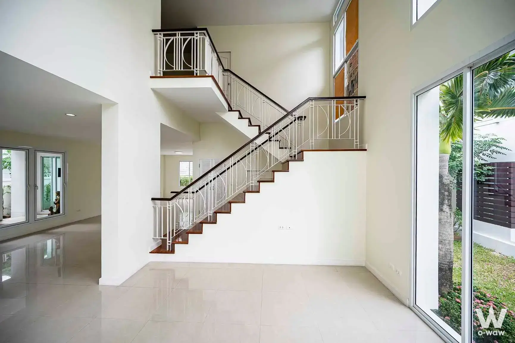 Condo with 3 bedrooms for sale at Blue Lagoon — photo 4 of 5