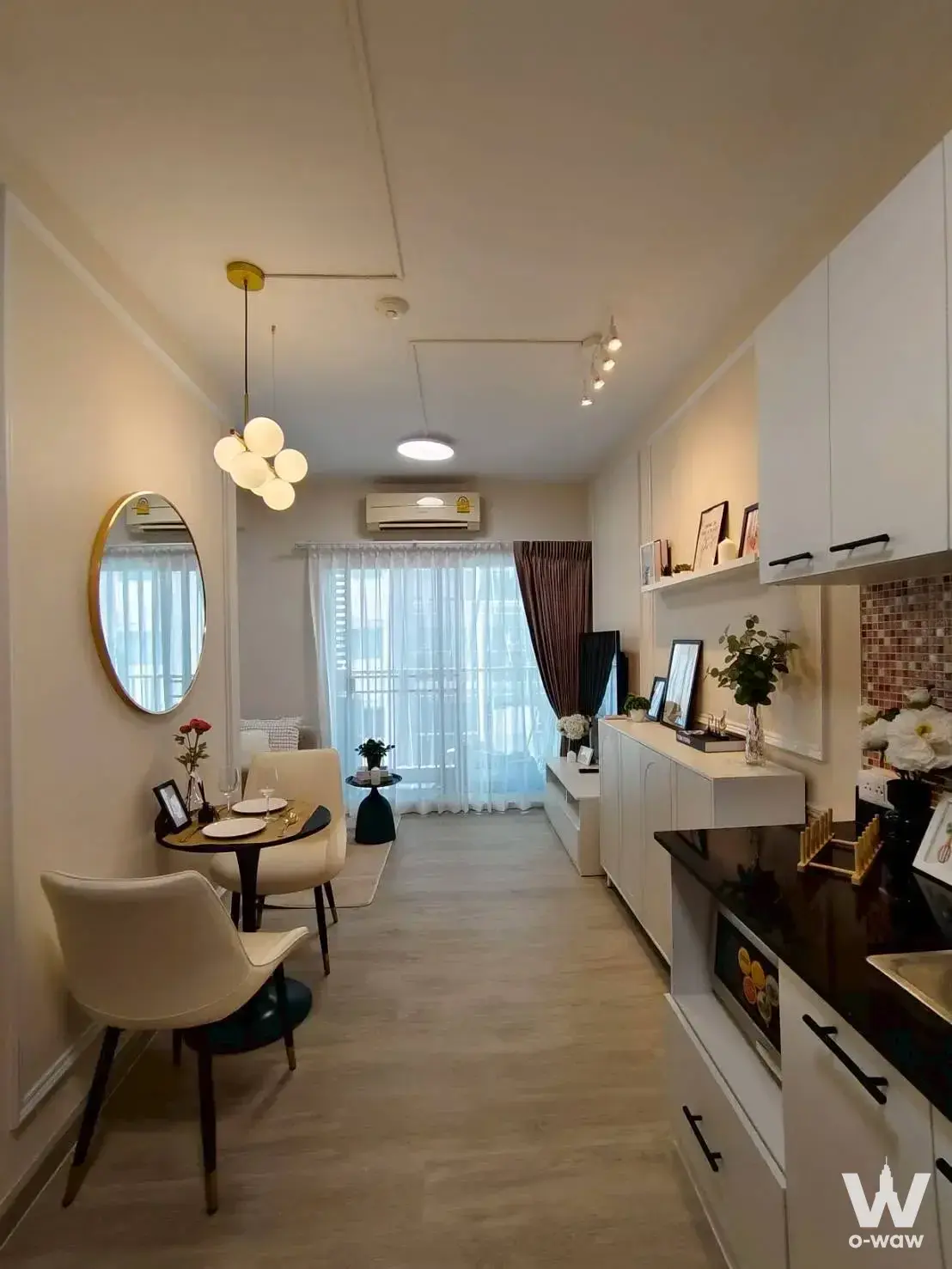 Near MRT Phra Ram 9 Station (550m walk), Din Daeng Road, Bangkok