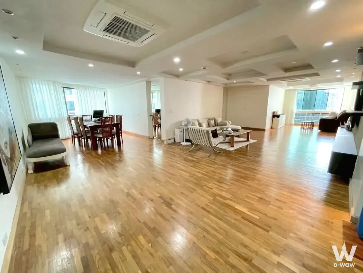 Commercial with 3 bedrooms for rent at Park24 — photo 4 of 5