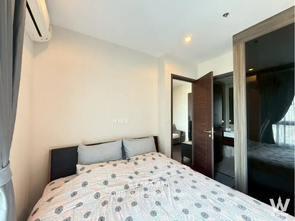 BTS Ekkamai, Bangkok