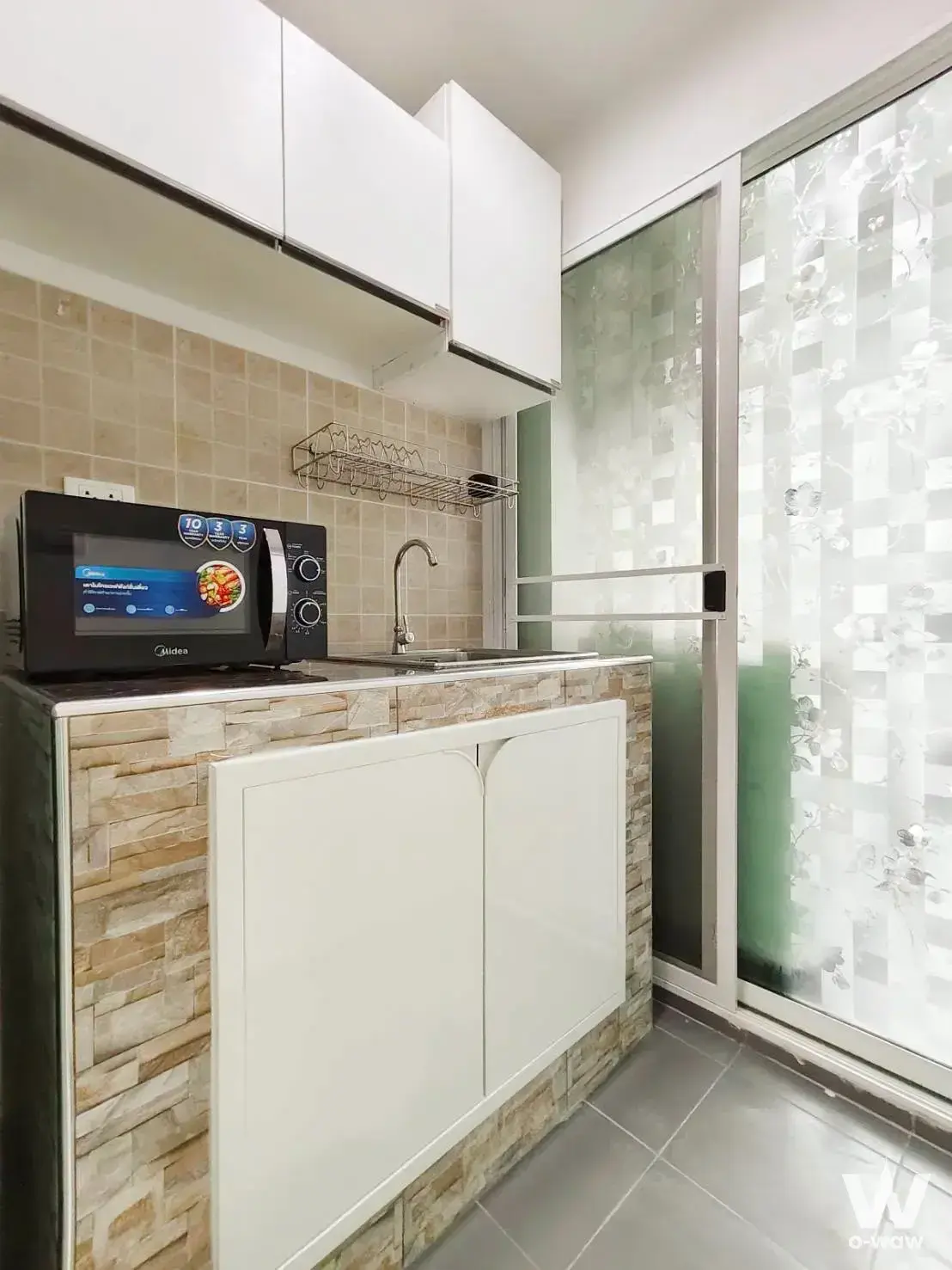 Sukhumvit 81, near On Nut BTS Station (700m)